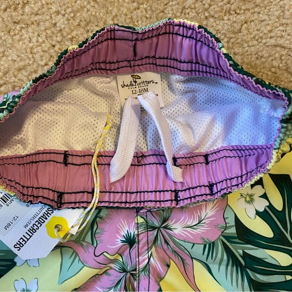 4 Way Stretch Swim Trunks in Tropical Oasis - Shade Critters - Picture 4 of 7